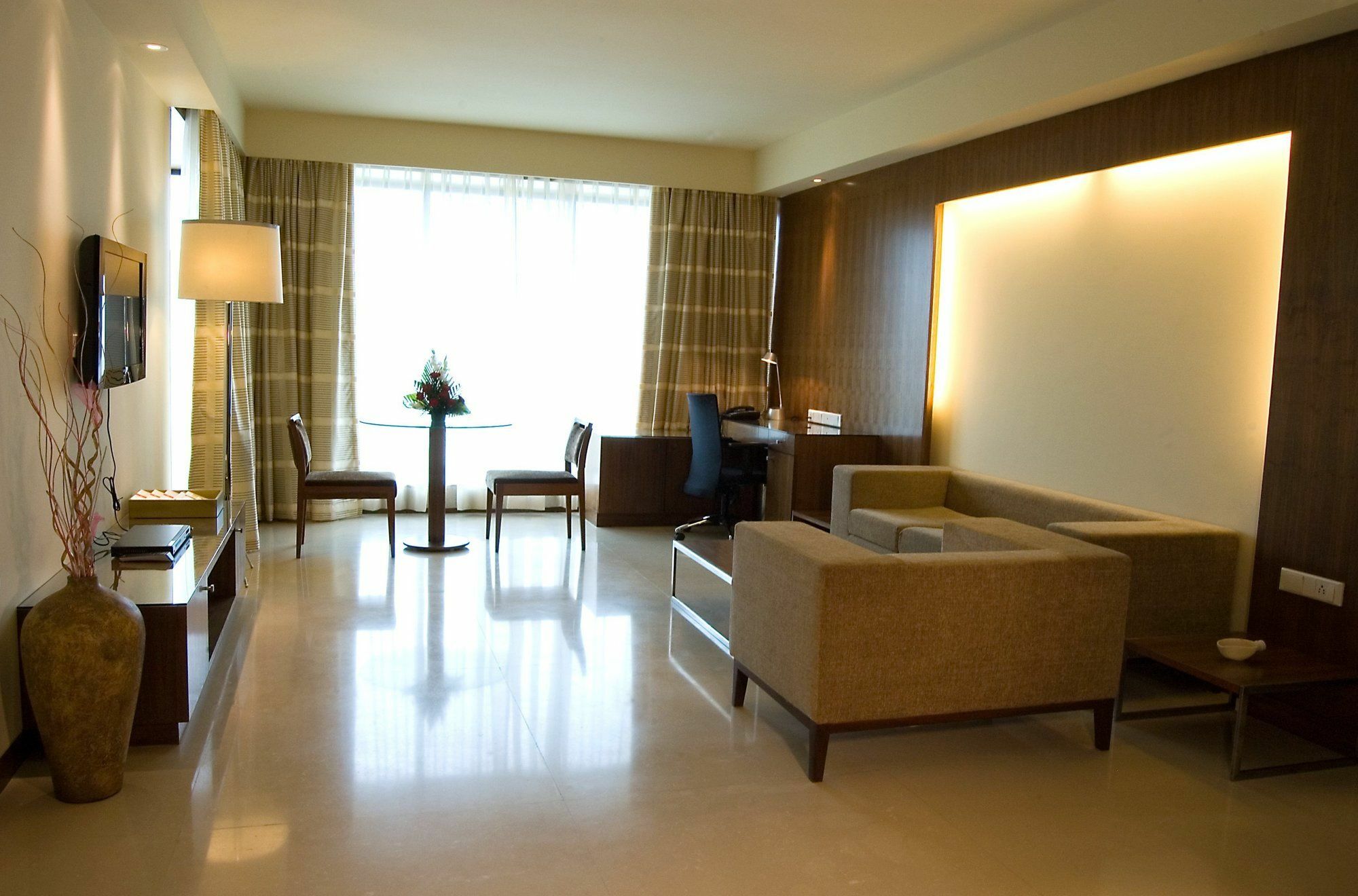 Four Points By Sheraton Navi Mumbai, Vashi מראה חיצוני תמונה